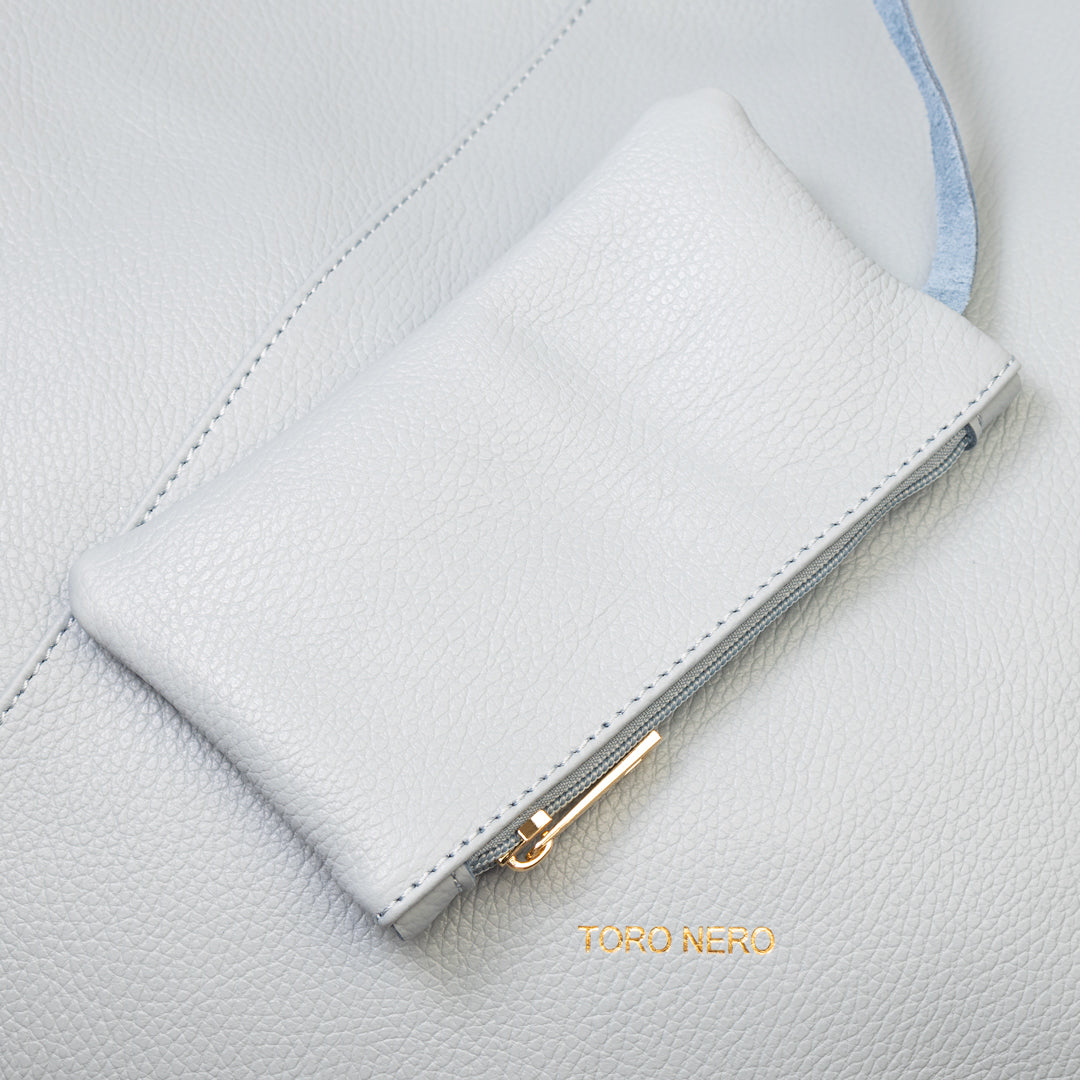 Bolso de mujer de piel natural azul claro Camelia